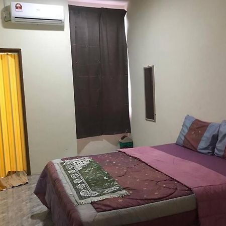 Hj Homestay Kuala Terengganu Eksteriør bilde