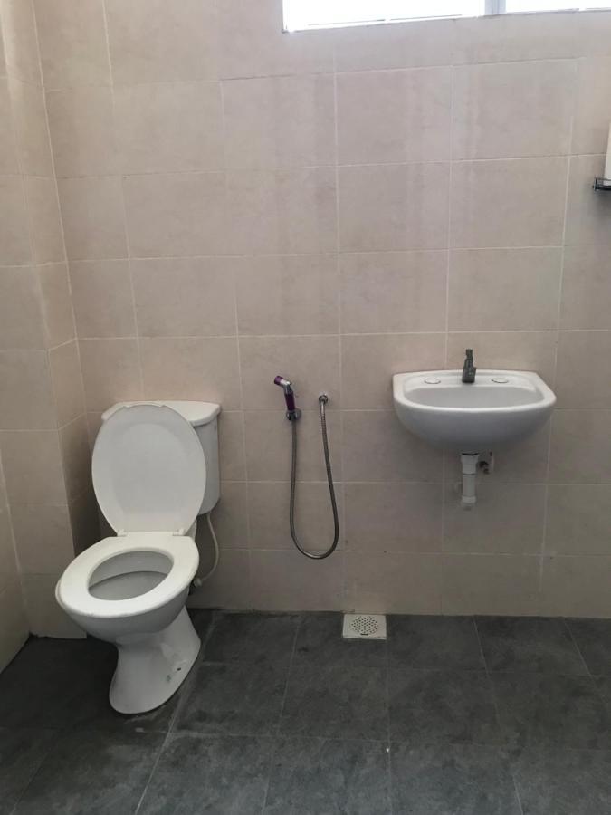 Hj Homestay Kuala Terengganu Eksteriør bilde