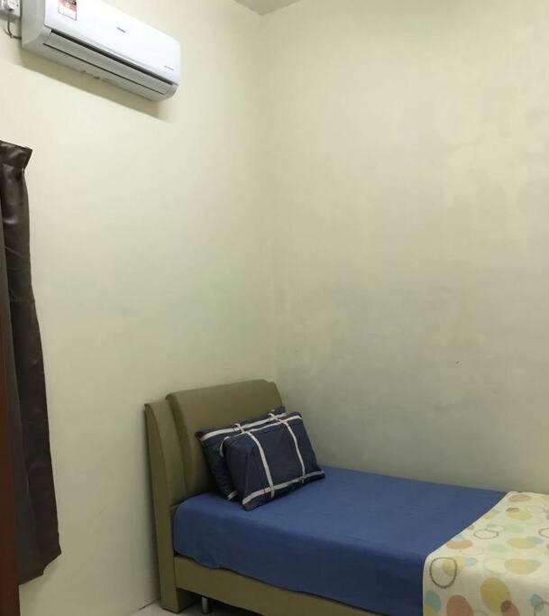 Hj Homestay Kuala Terengganu Eksteriør bilde