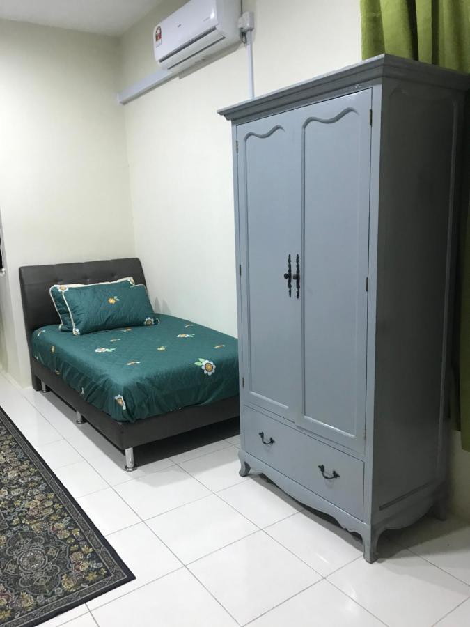 Hj Homestay Kuala Terengganu Eksteriør bilde