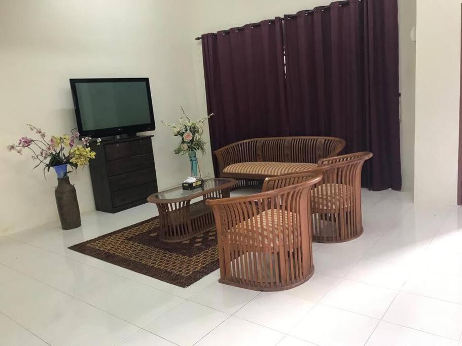 Hj Homestay Kuala Terengganu Eksteriør bilde